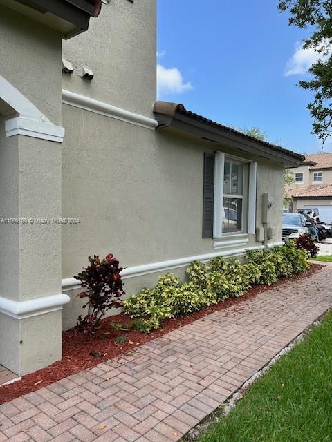 CENTURY GARDENS VILLAS - Residential Lease