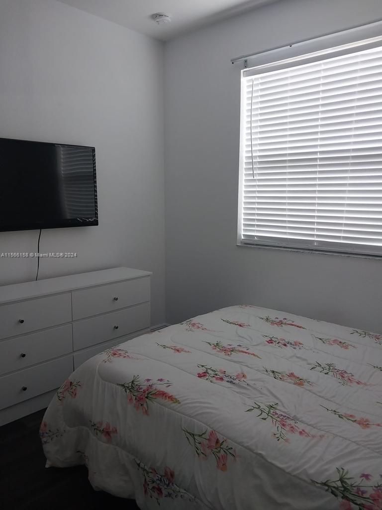 CENTURY GARDENS VILLAS - Residential Lease