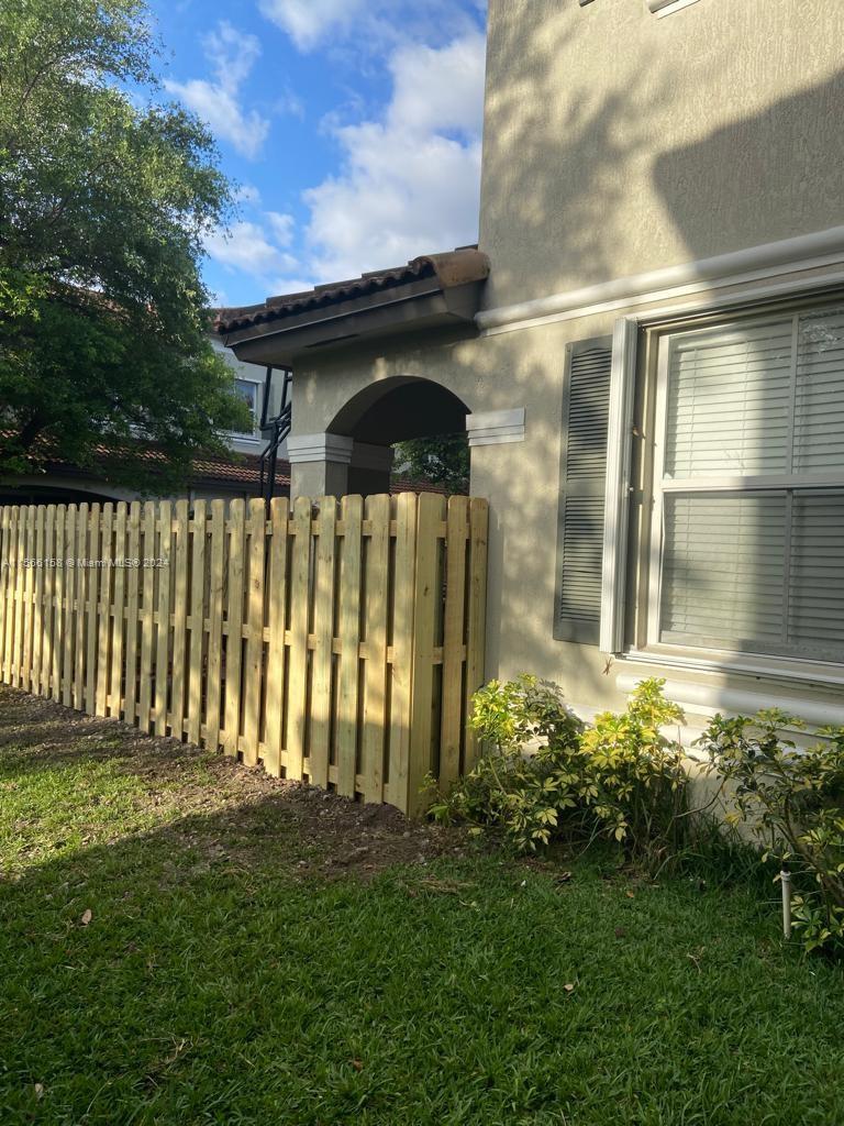 CENTURY GARDENS VILLAS - Residential Lease