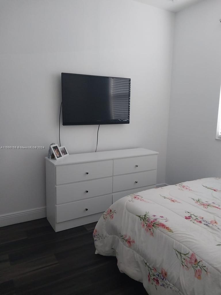 CENTURY GARDENS VILLAS - Residential Lease