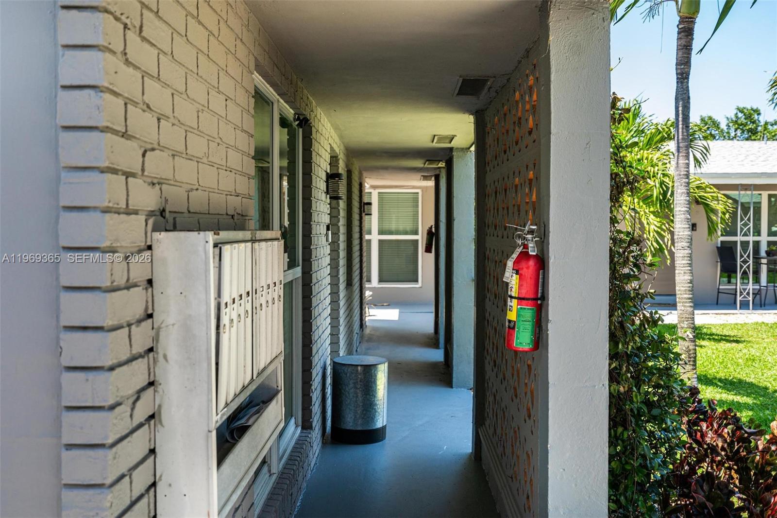 EDGEWATER ESTATES 1ST ADD - Residential Income