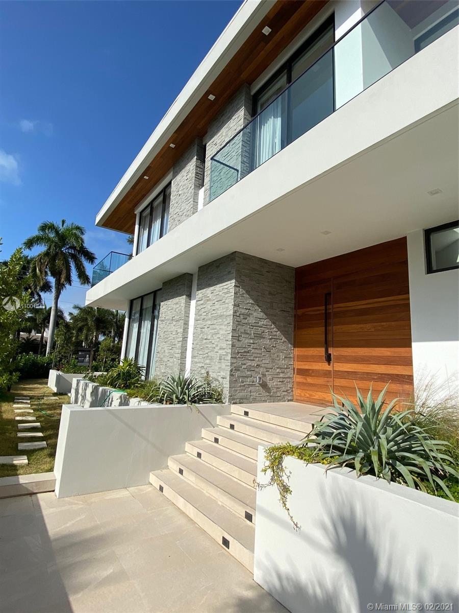 LA GORCE GOLF SUB - Residential