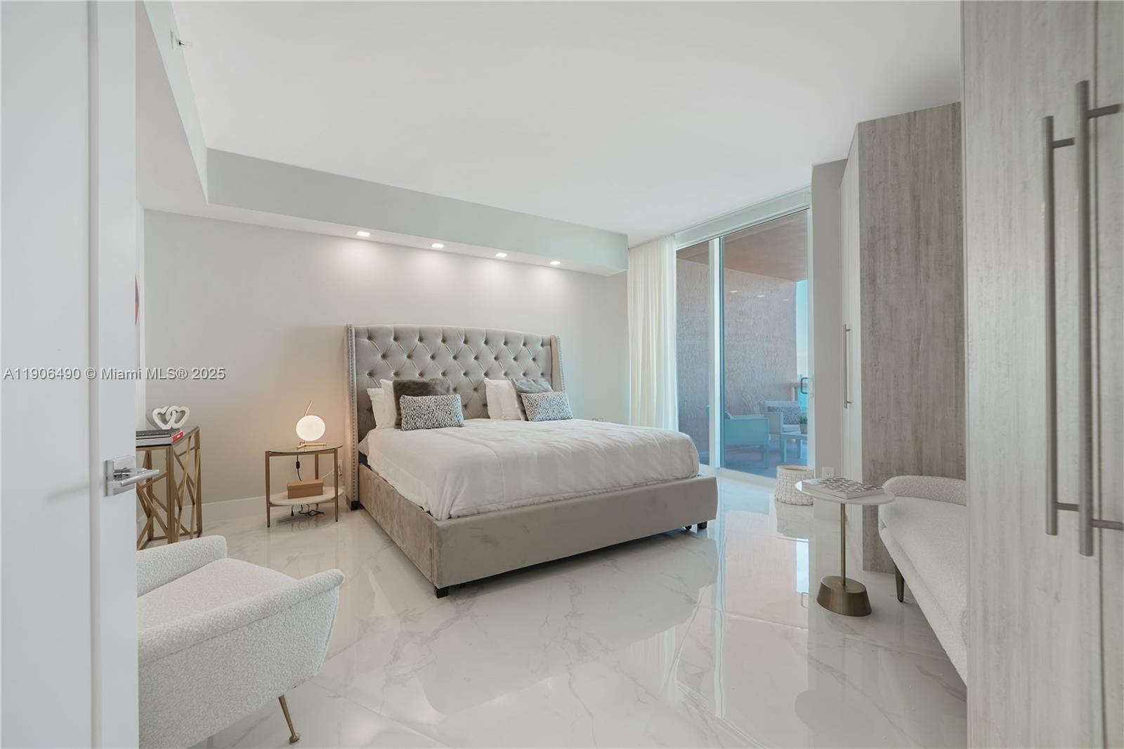 PORTOFINO TOWER CONDO - Residential
