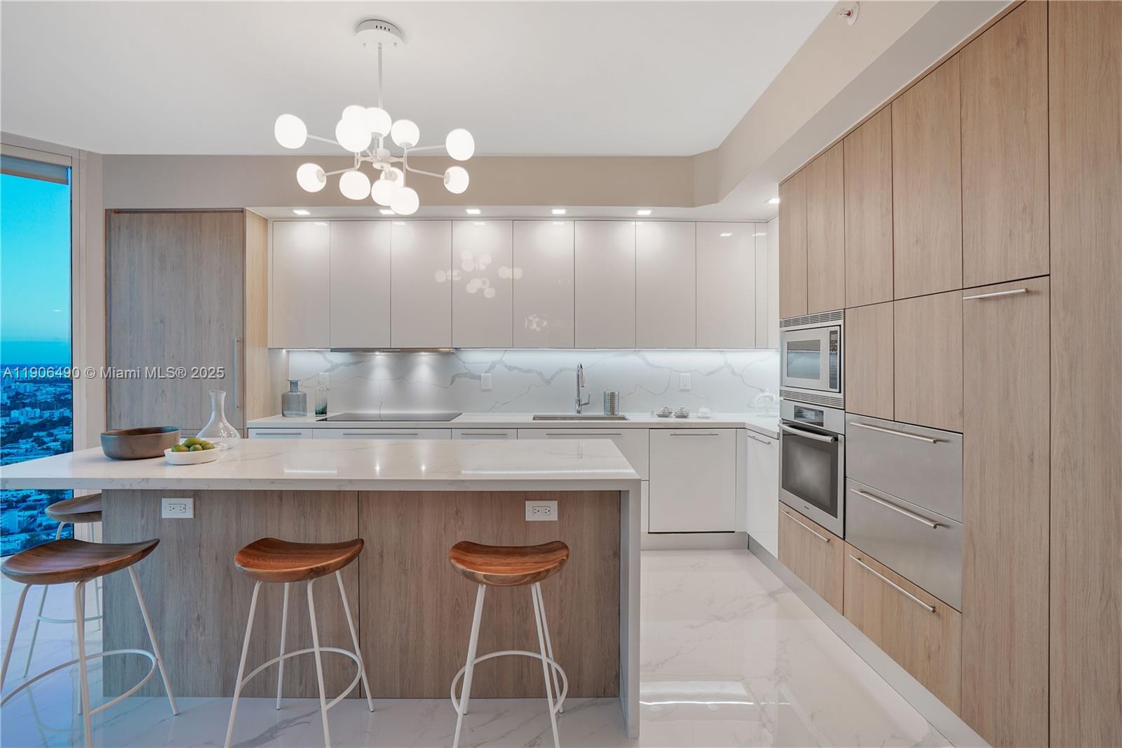 PORTOFINO TOWER CONDO - Residential