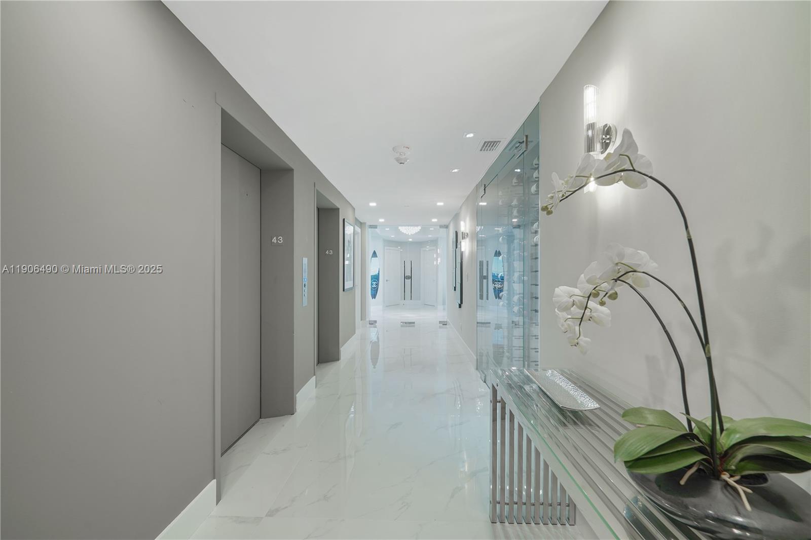 PORTOFINO TOWER CONDO - Residential