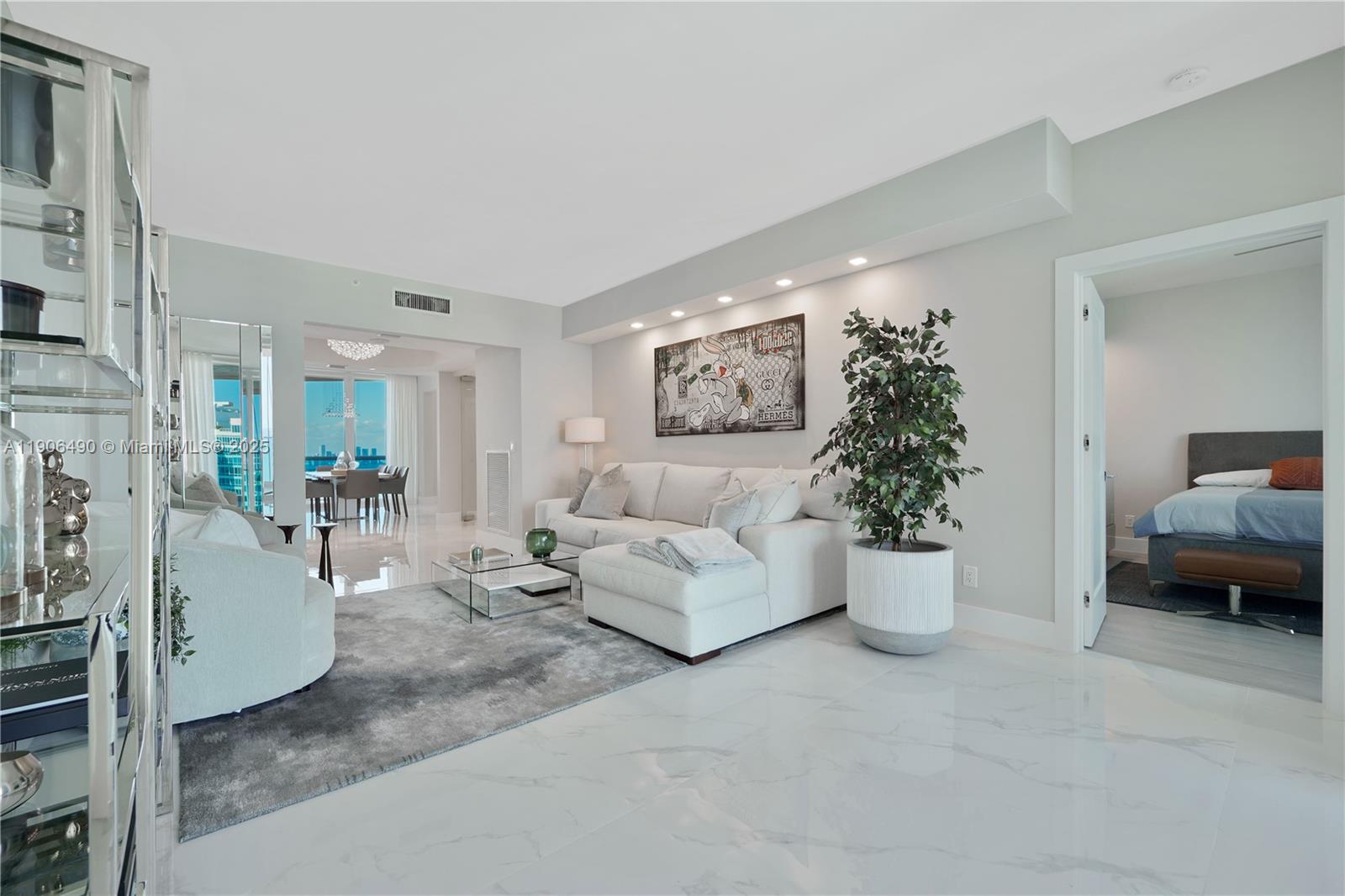 PORTOFINO TOWER CONDO - Residential
