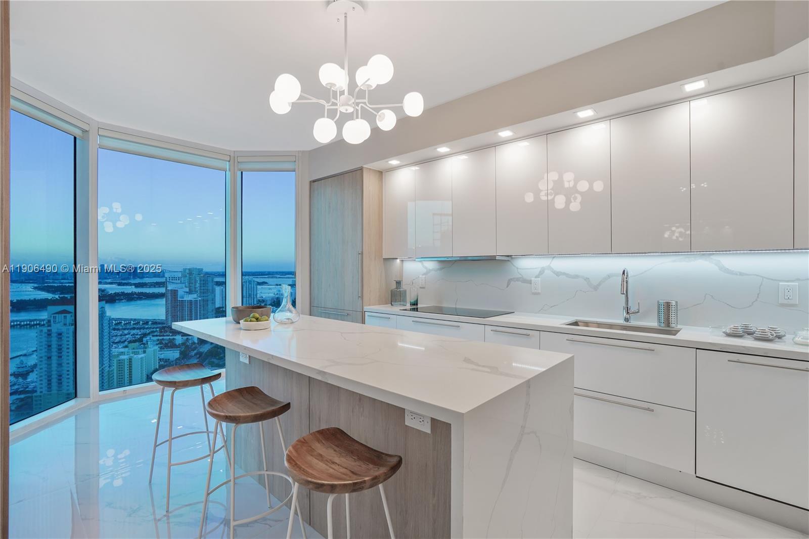 PORTOFINO TOWER CONDO - Residential