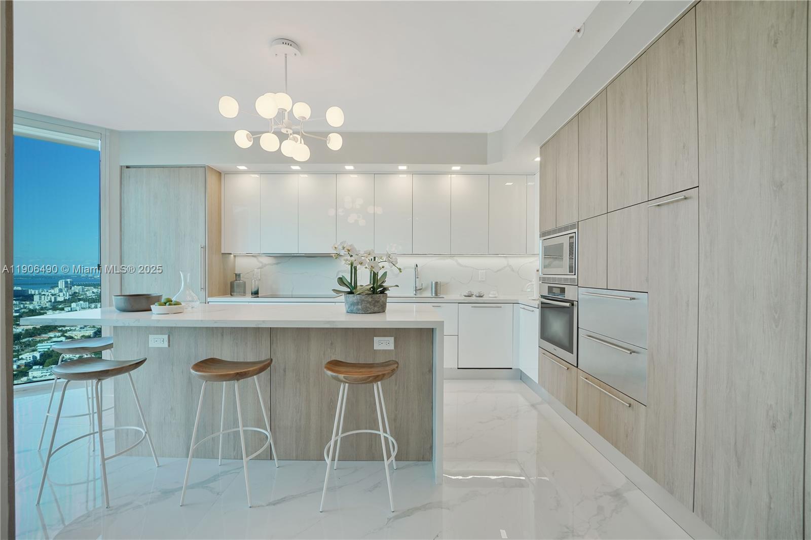 PORTOFINO TOWER CONDO - Residential