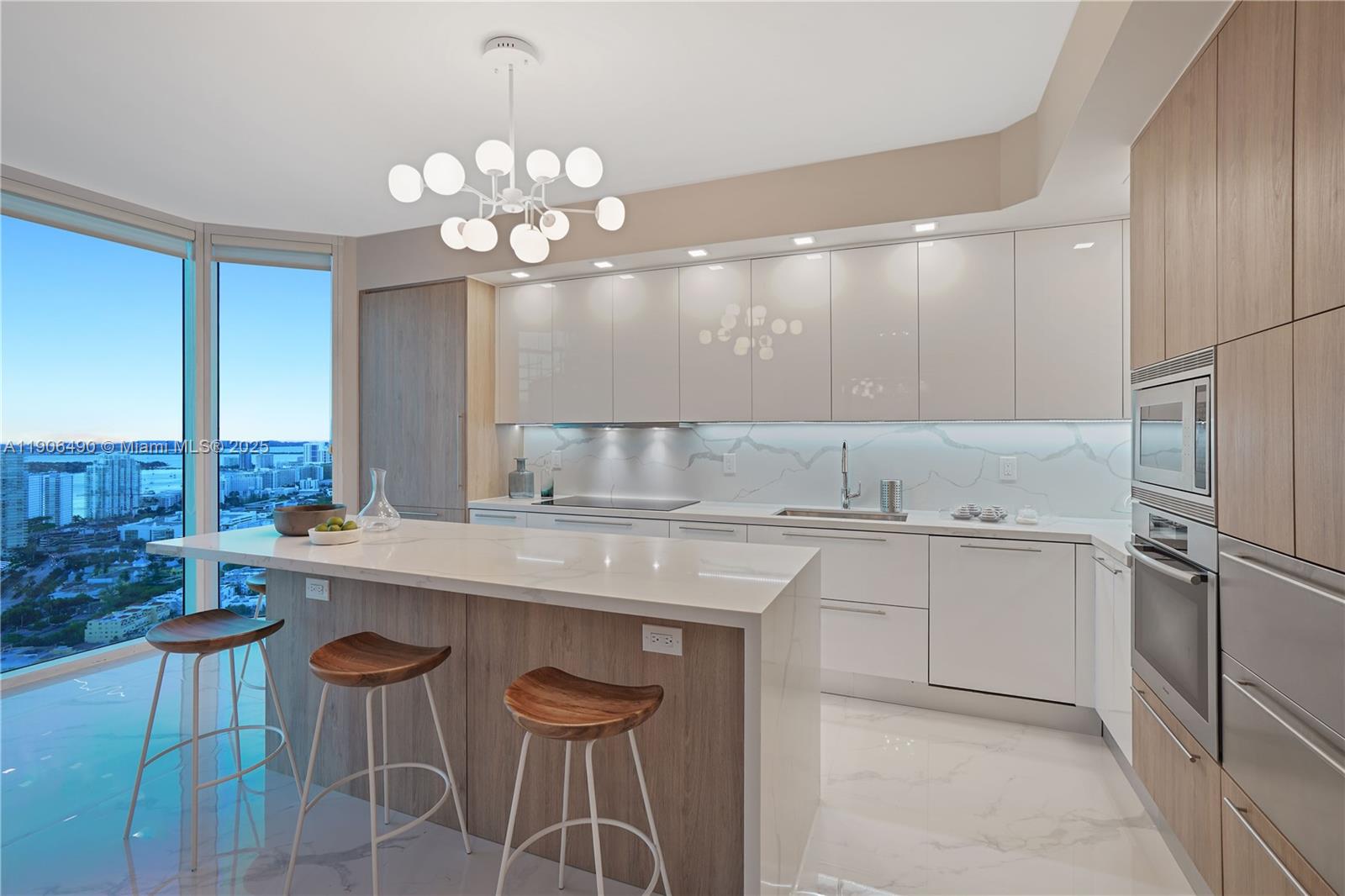 PORTOFINO TOWER CONDO - Residential