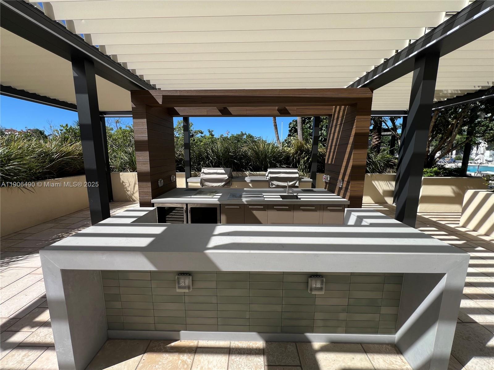 PORTOFINO TOWER CONDO - Residential