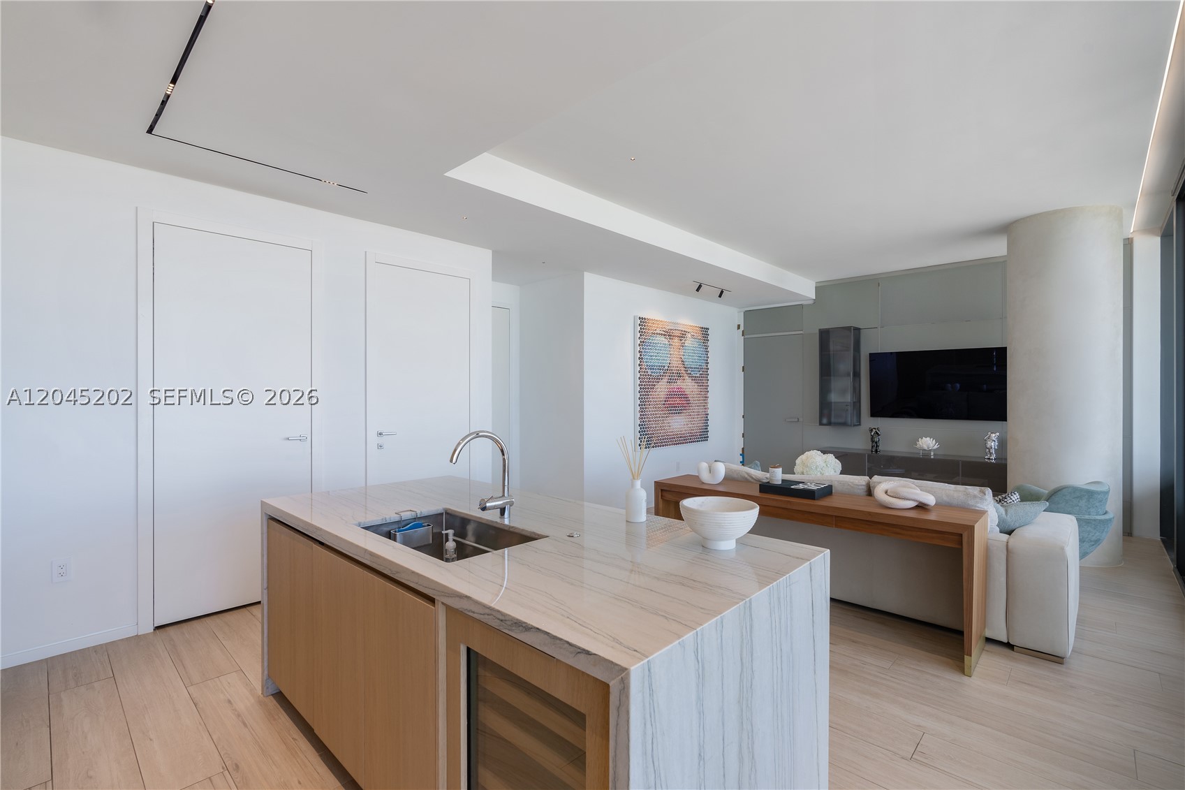 8701 COLLINS AVE CONDO - Residential
