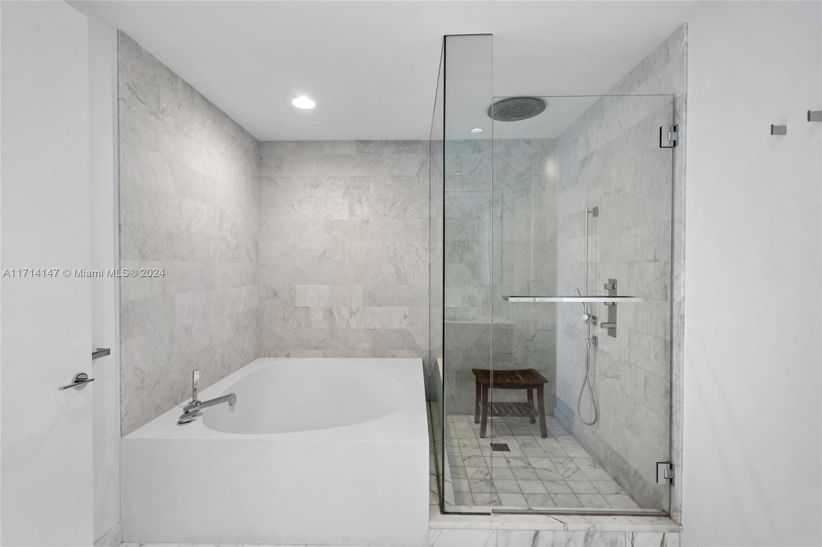 OCEANA BAL HARBOUR CONDO - Residential