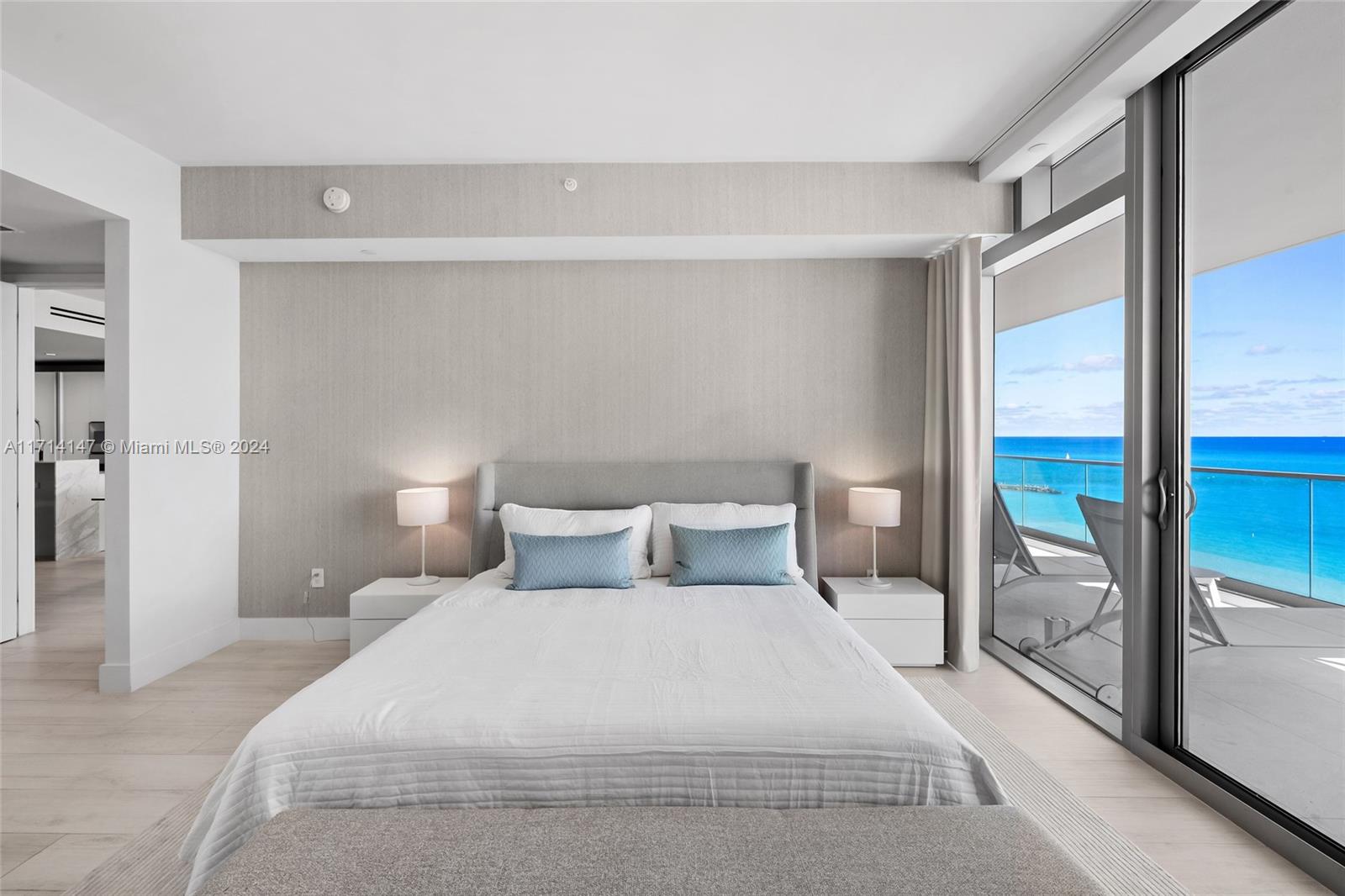 OCEANA BAL HARBOUR CONDO - Residential