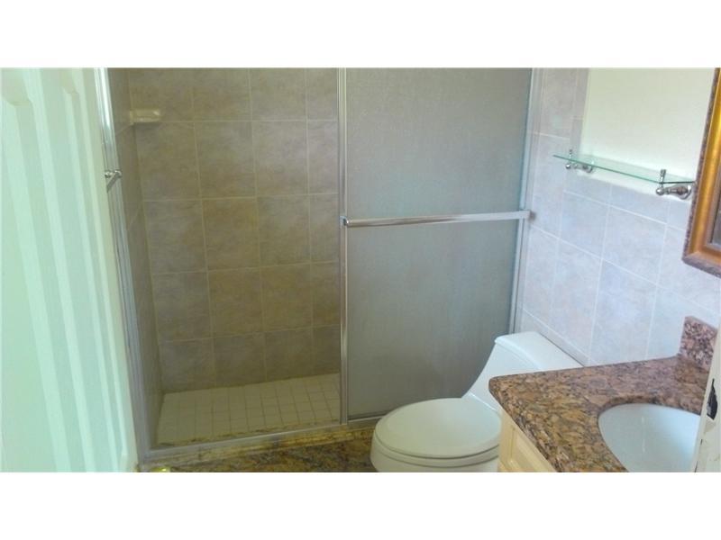 EMERALD ISLES CONDO - Residential Lease
