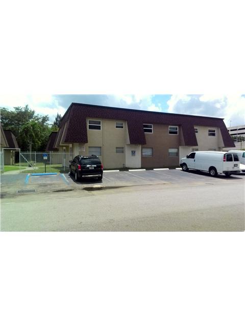 EMERALD ISLES CONDO - Residential Lease