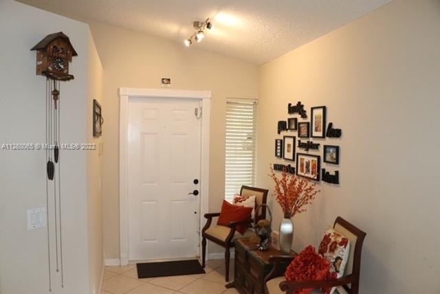 SECTORS 3 & 4 BOUNDARY PL - Residential Lease