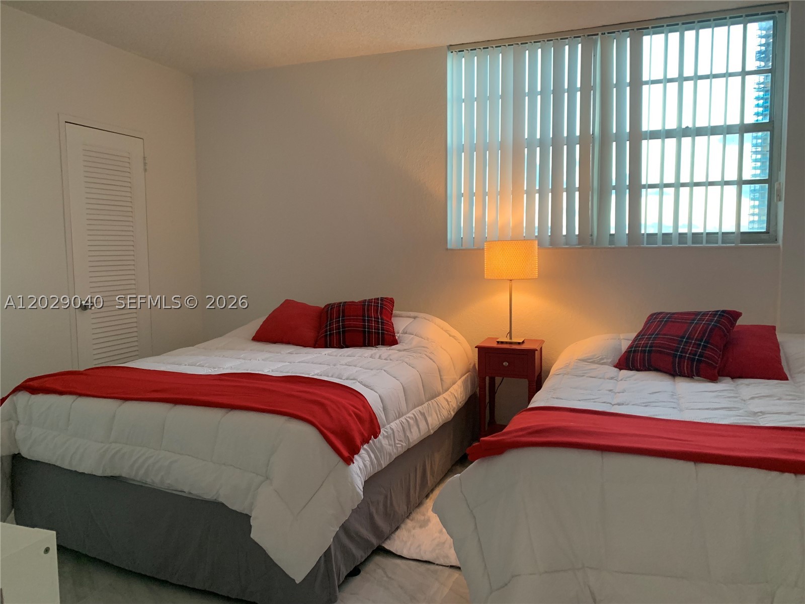 TIDES ON HOLLYWOOD BEACH - Residential