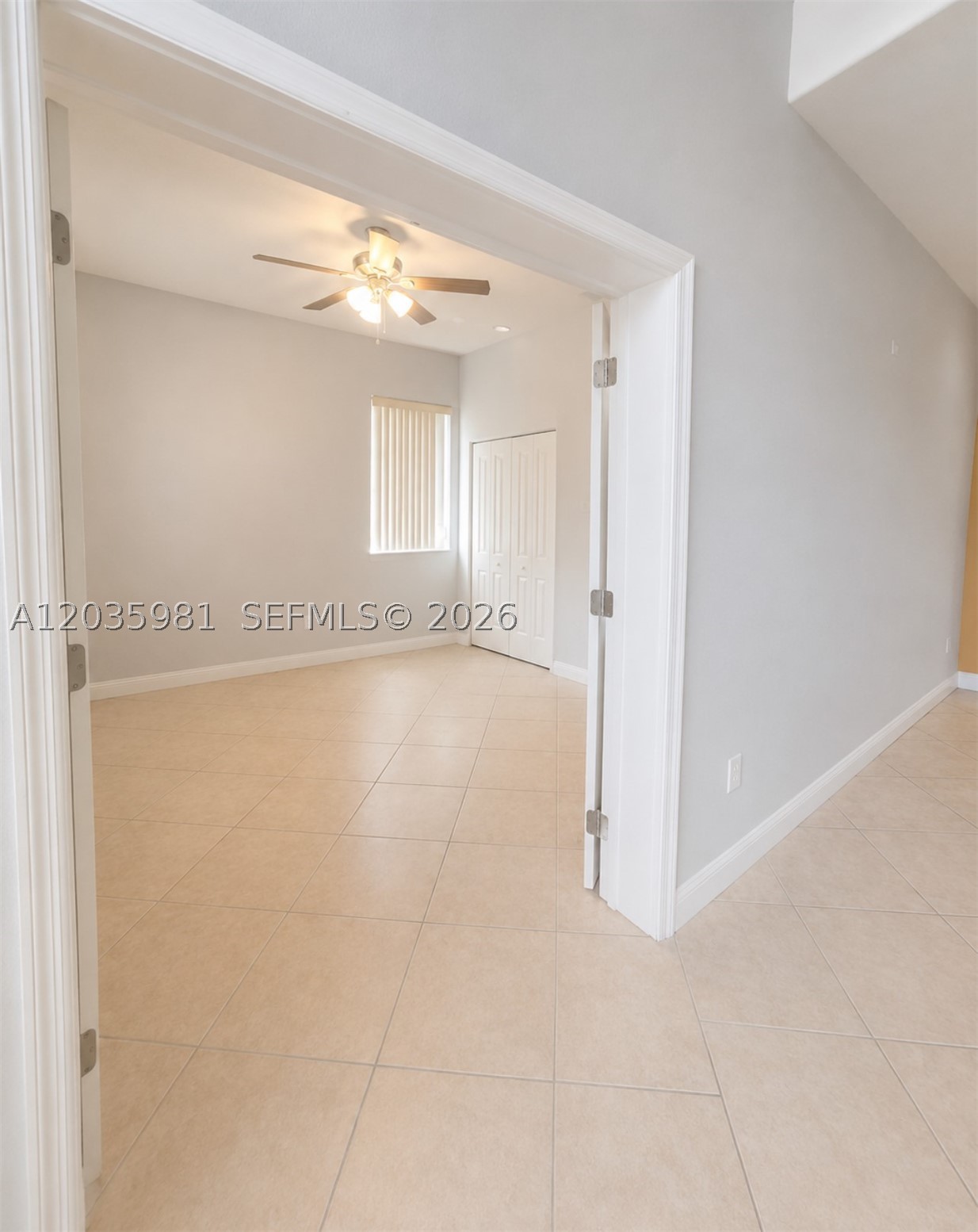 MARY - Residential