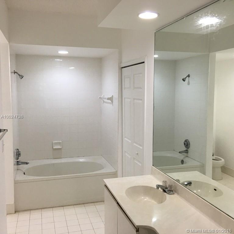 Village By The Bay Condo - Residential Lease