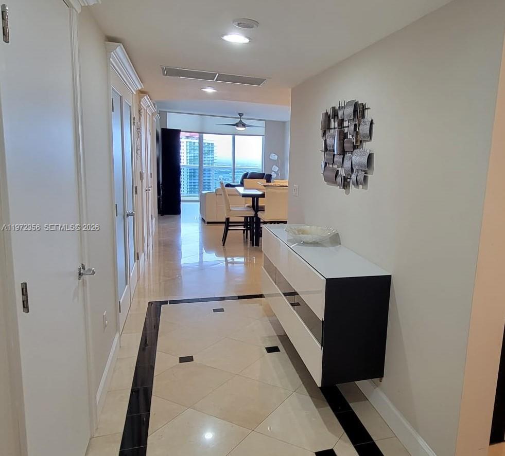 BEACH CLUB CONDO - Residential
