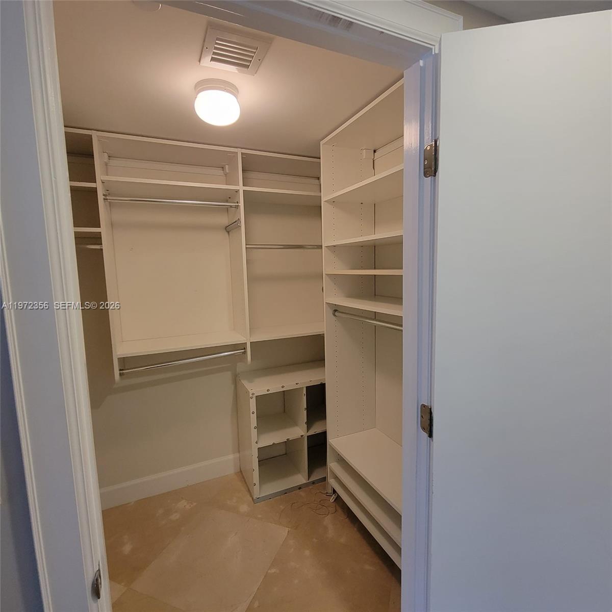 BEACH CLUB CONDO - Residential
