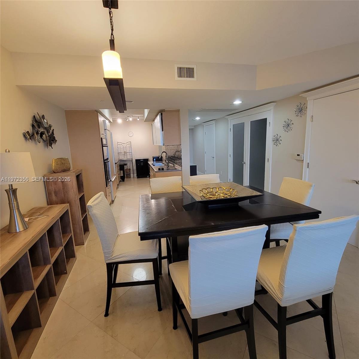 BEACH CLUB CONDO - Residential