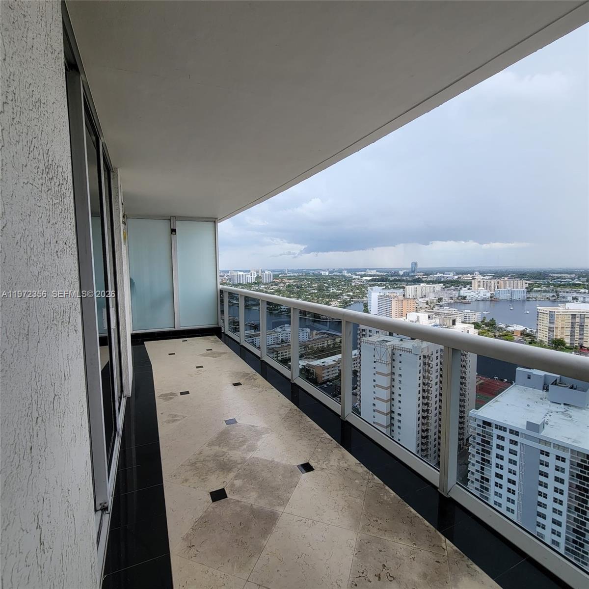 BEACH CLUB CONDO - Residential