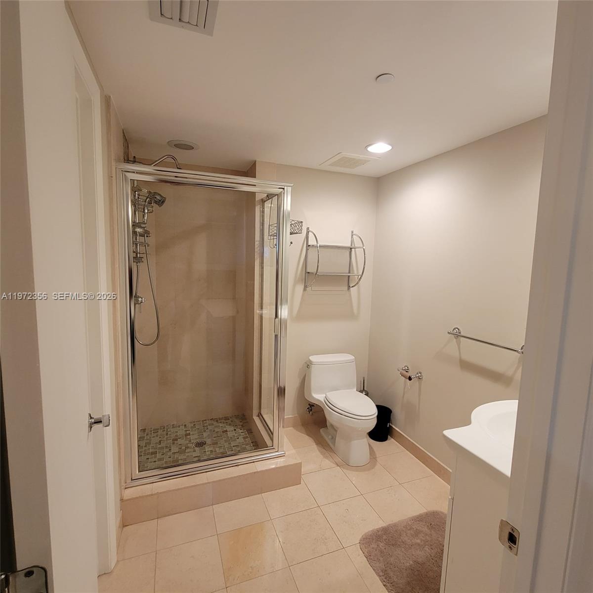 BEACH CLUB CONDO - Residential