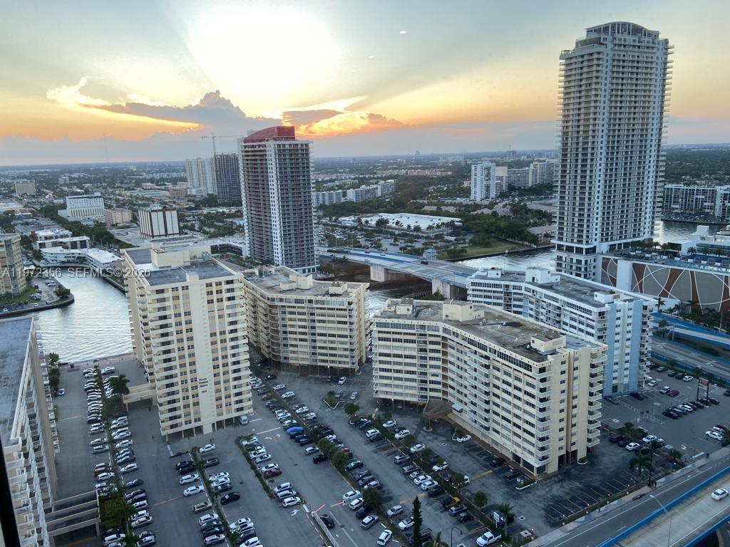 BEACH CLUB CONDO - Residential
