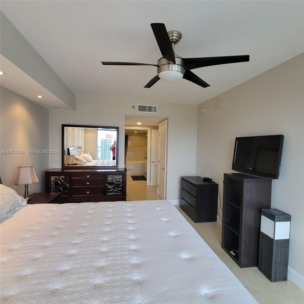 BEACH CLUB CONDO - Residential