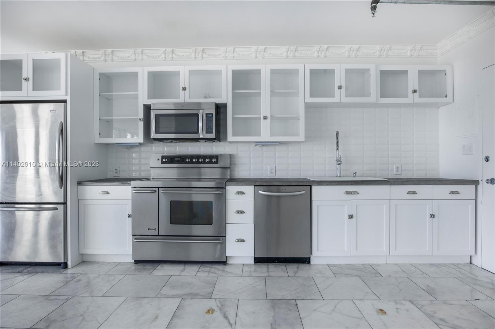 CRYSTAL HOUSE CONDO - Residential