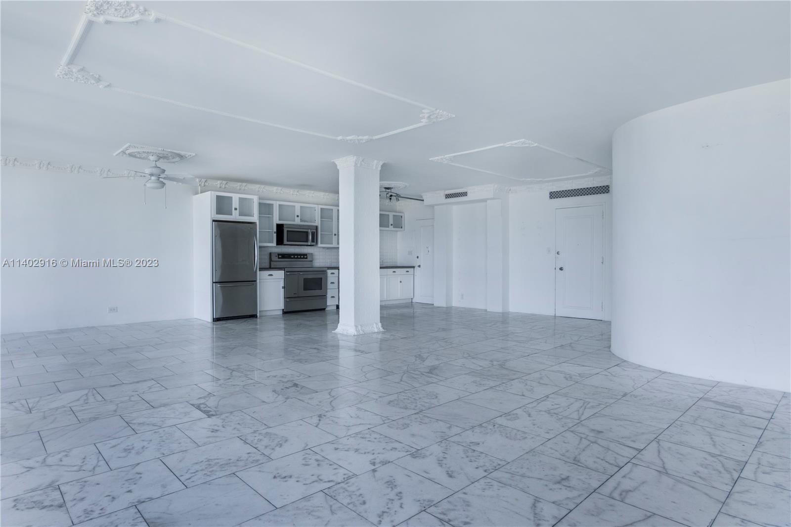 CRYSTAL HOUSE CONDO - Residential