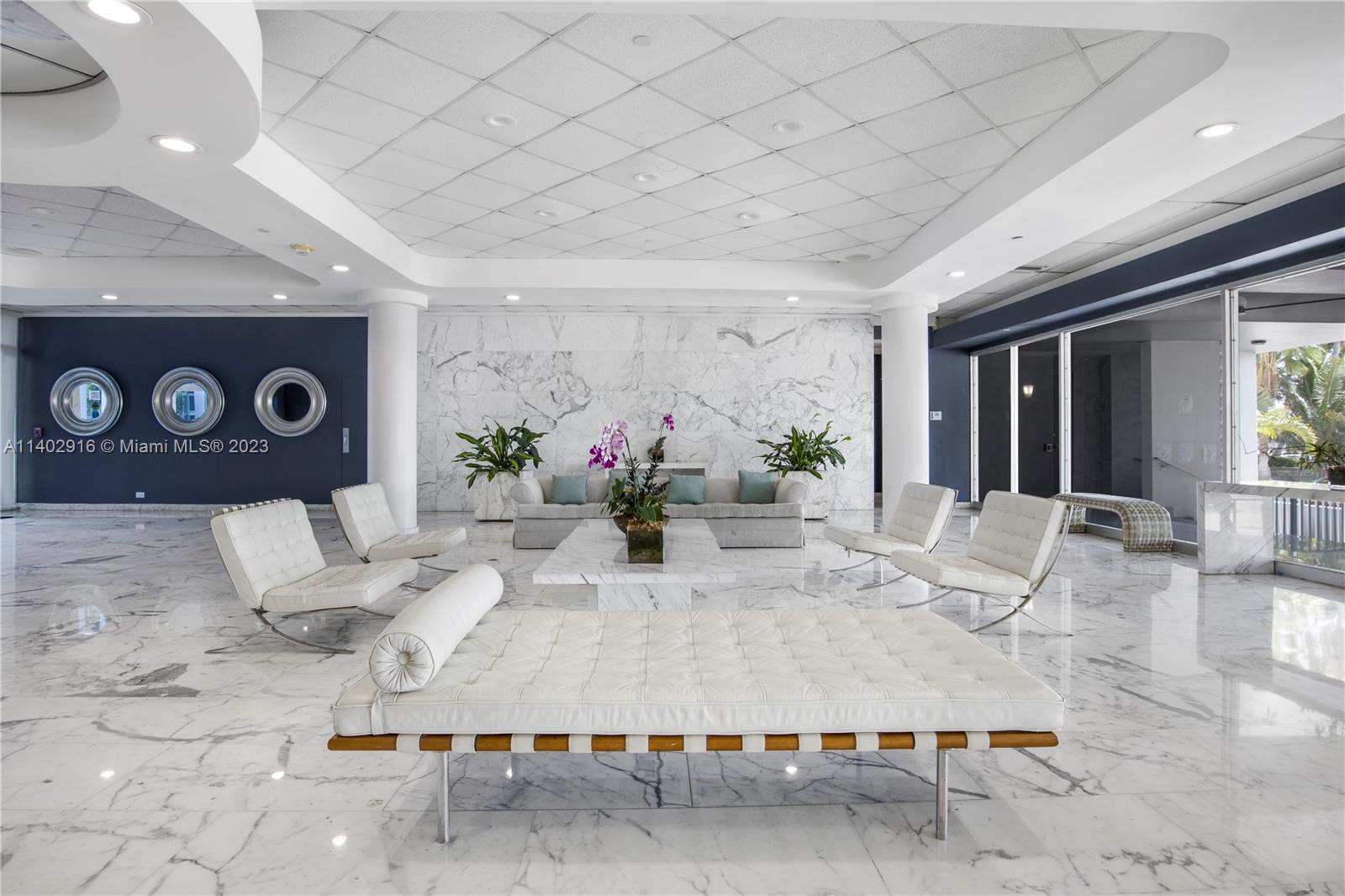 CRYSTAL HOUSE CONDO - Residential