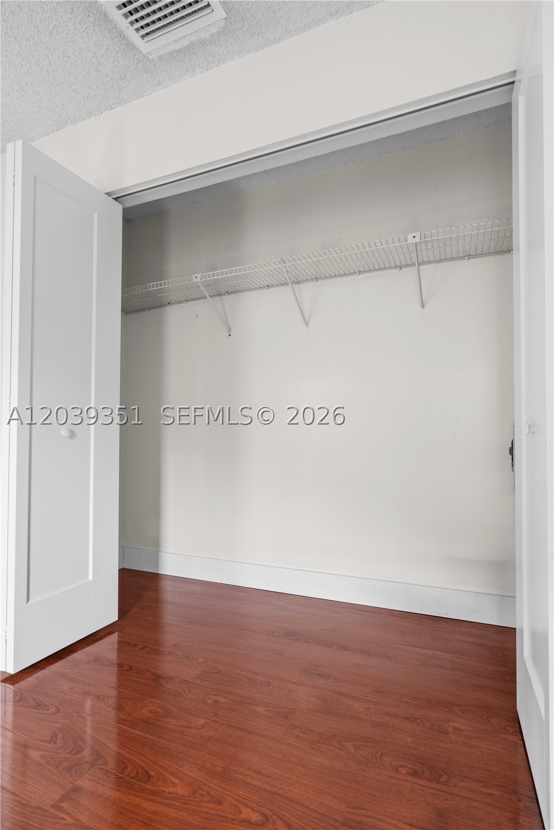 ARBORGATE KENDALL LK E CO - Residential
