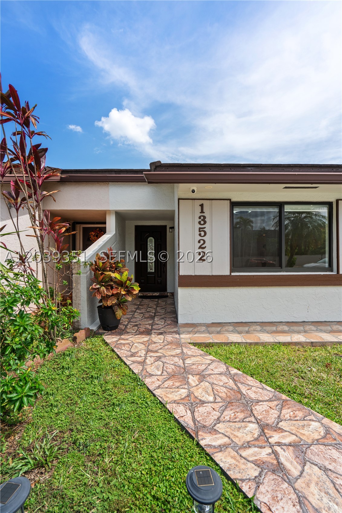 ARBORGATE KENDALL LK E CO - Residential