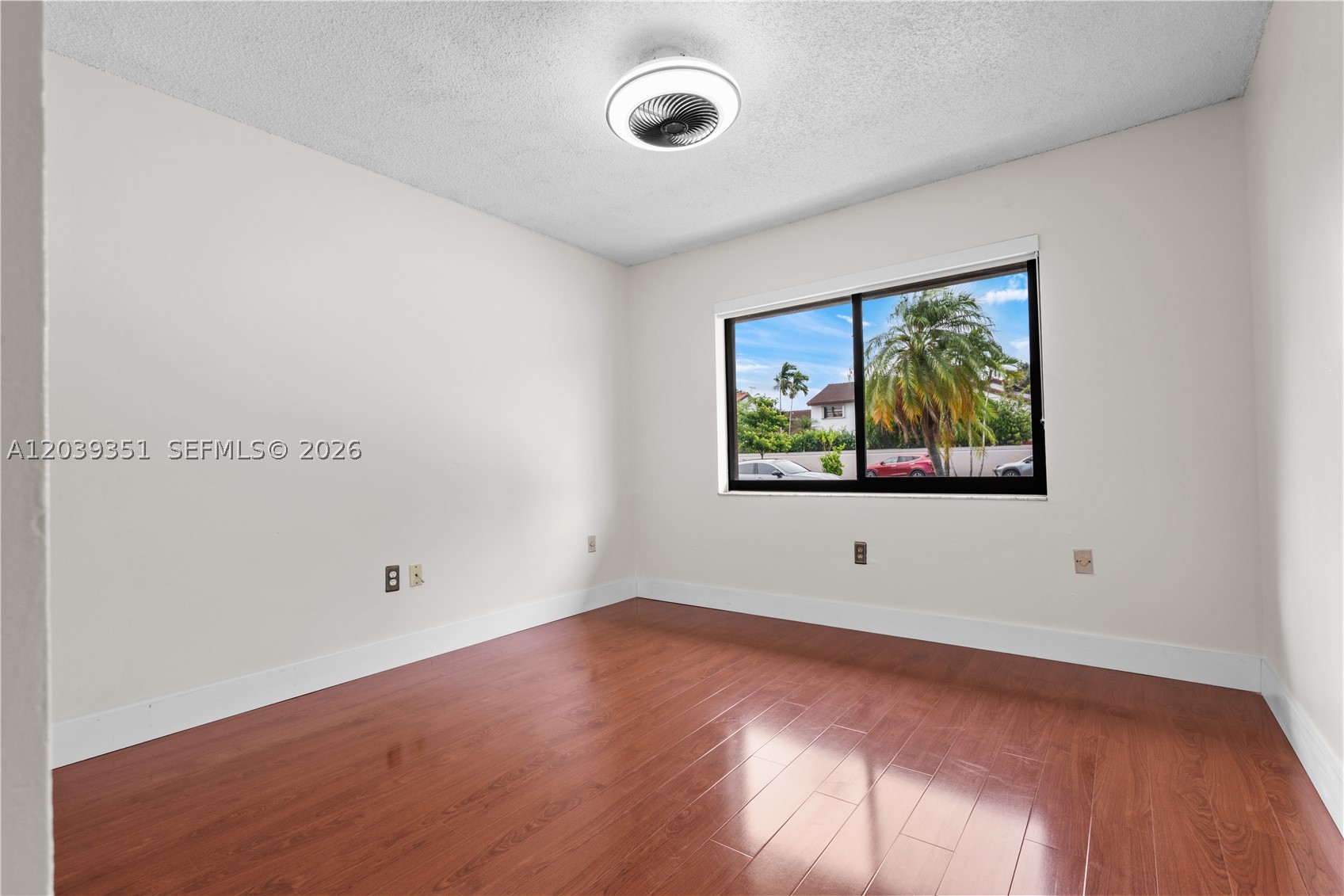 ARBORGATE KENDALL LK E CO - Residential
