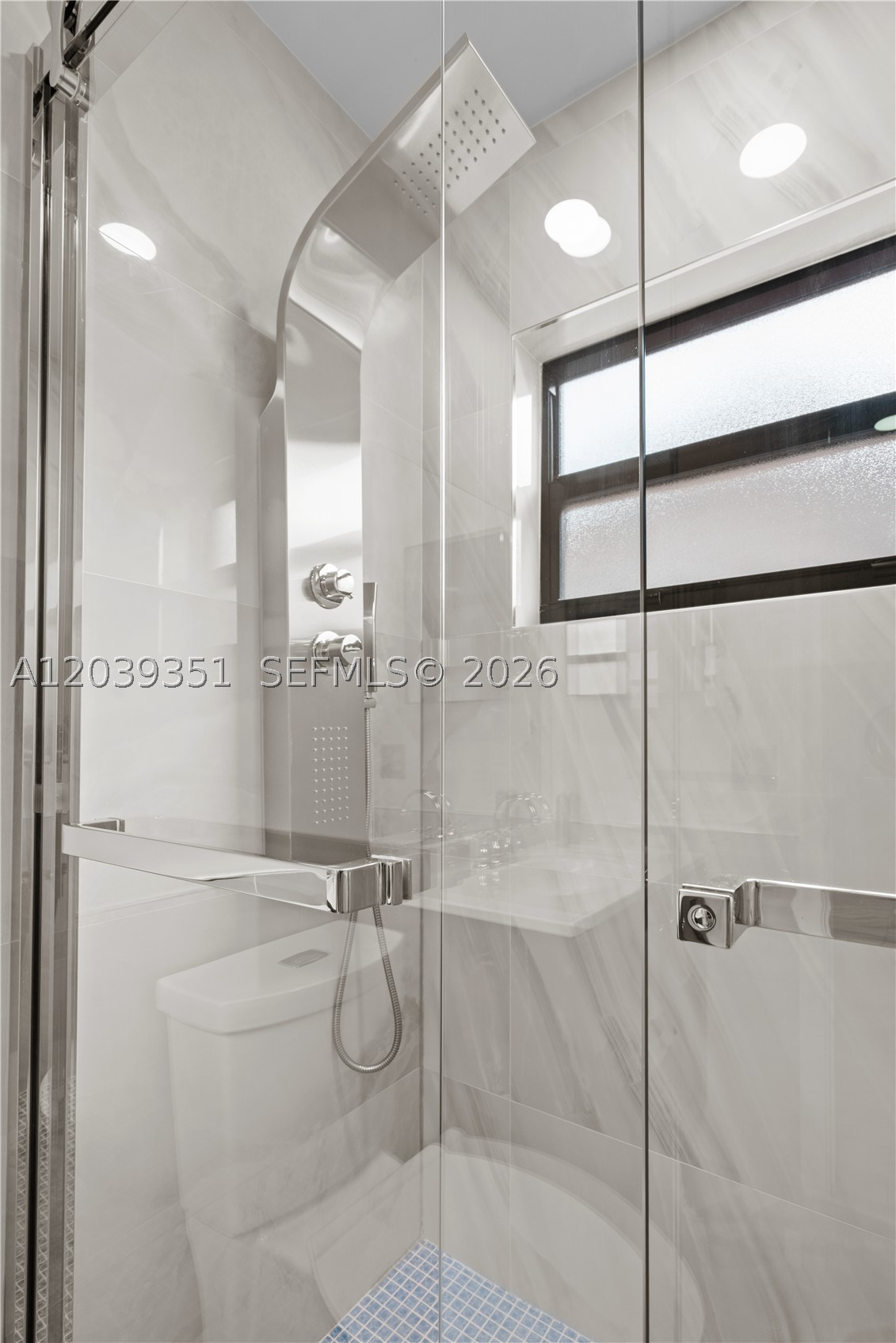 ARBORGATE KENDALL LK E CO - Residential