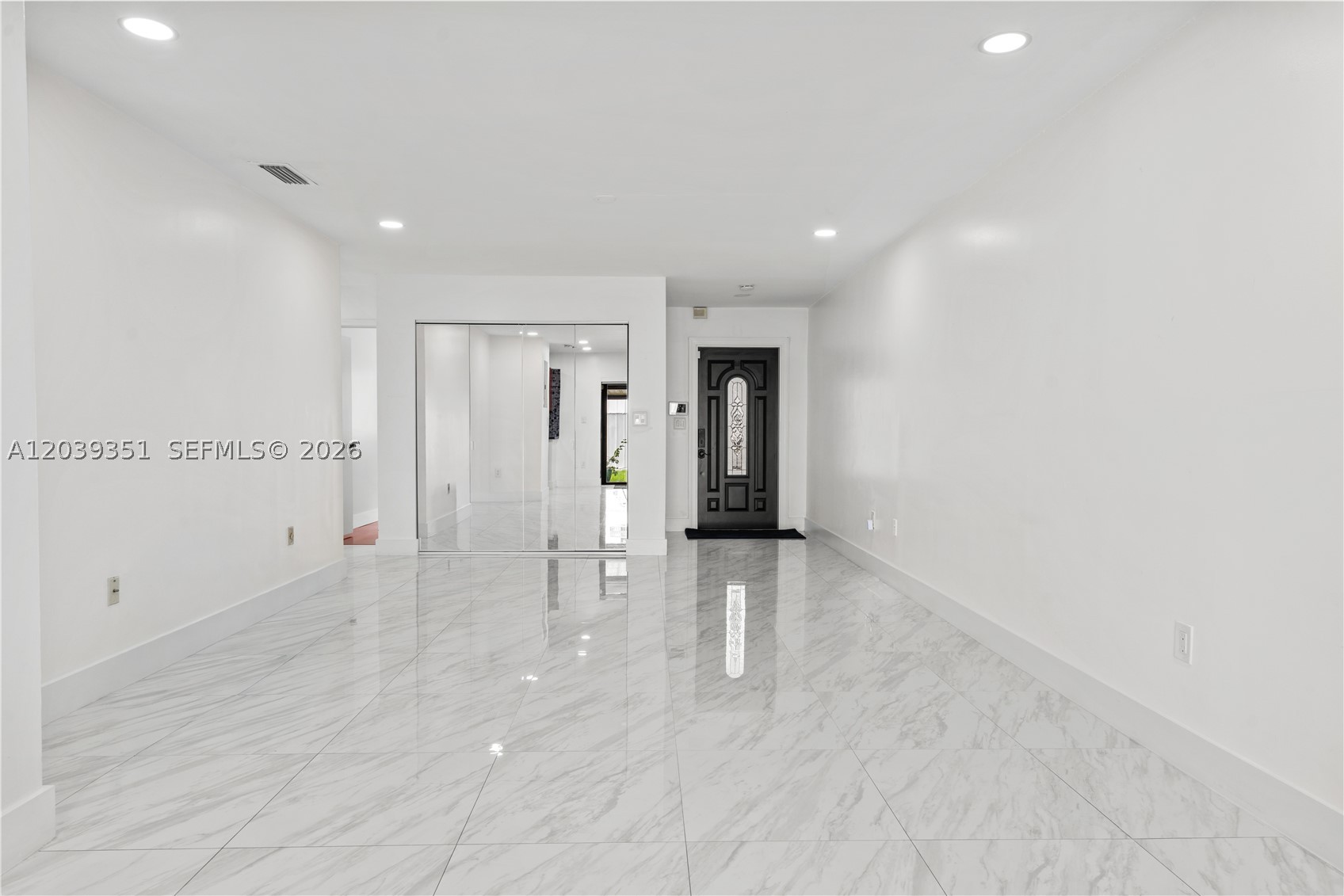 ARBORGATE KENDALL LK E CO - Residential