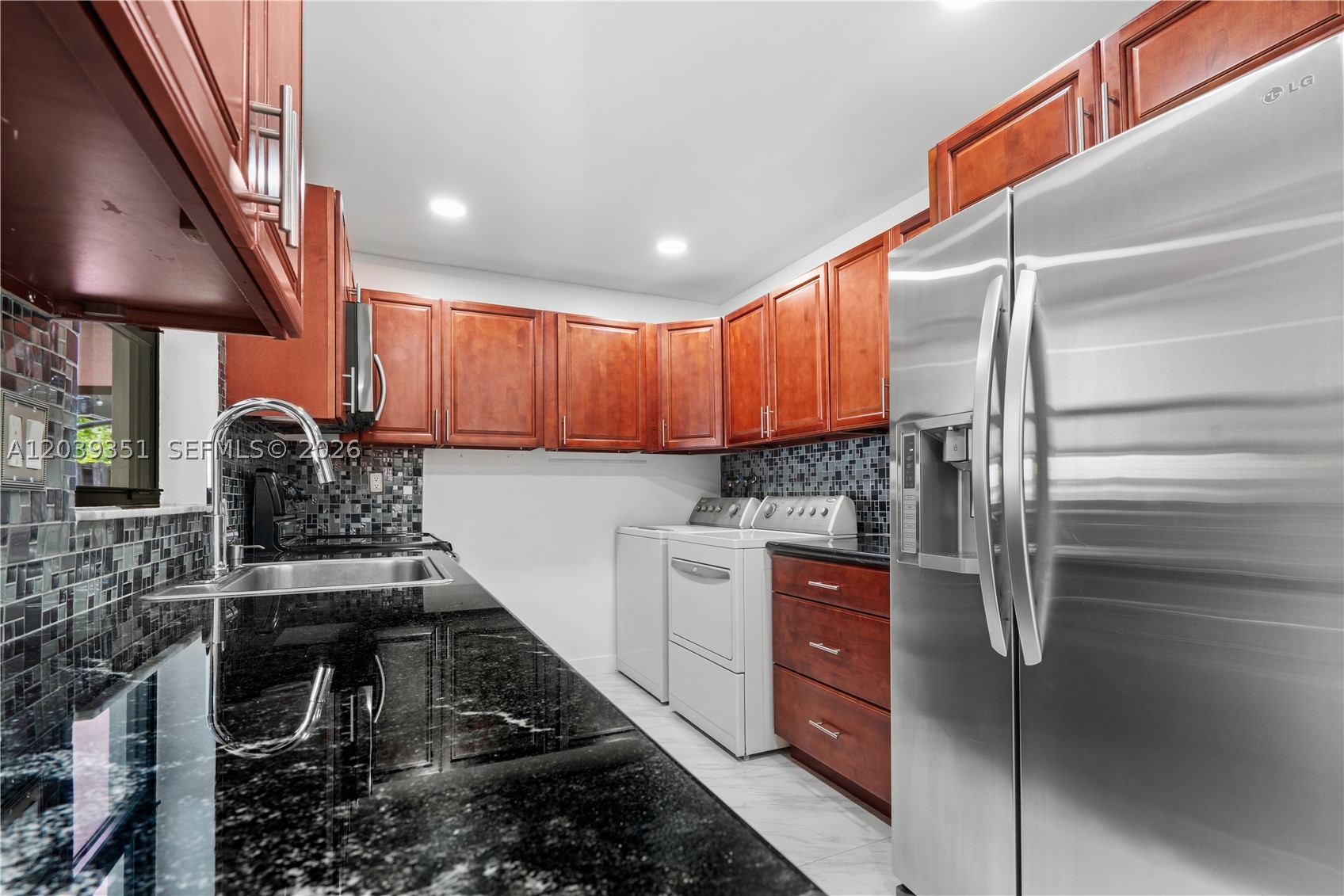 ARBORGATE KENDALL LK E CO - Residential