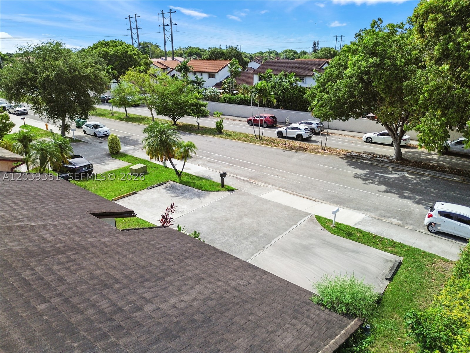 ARBORGATE KENDALL LK E CO - Residential