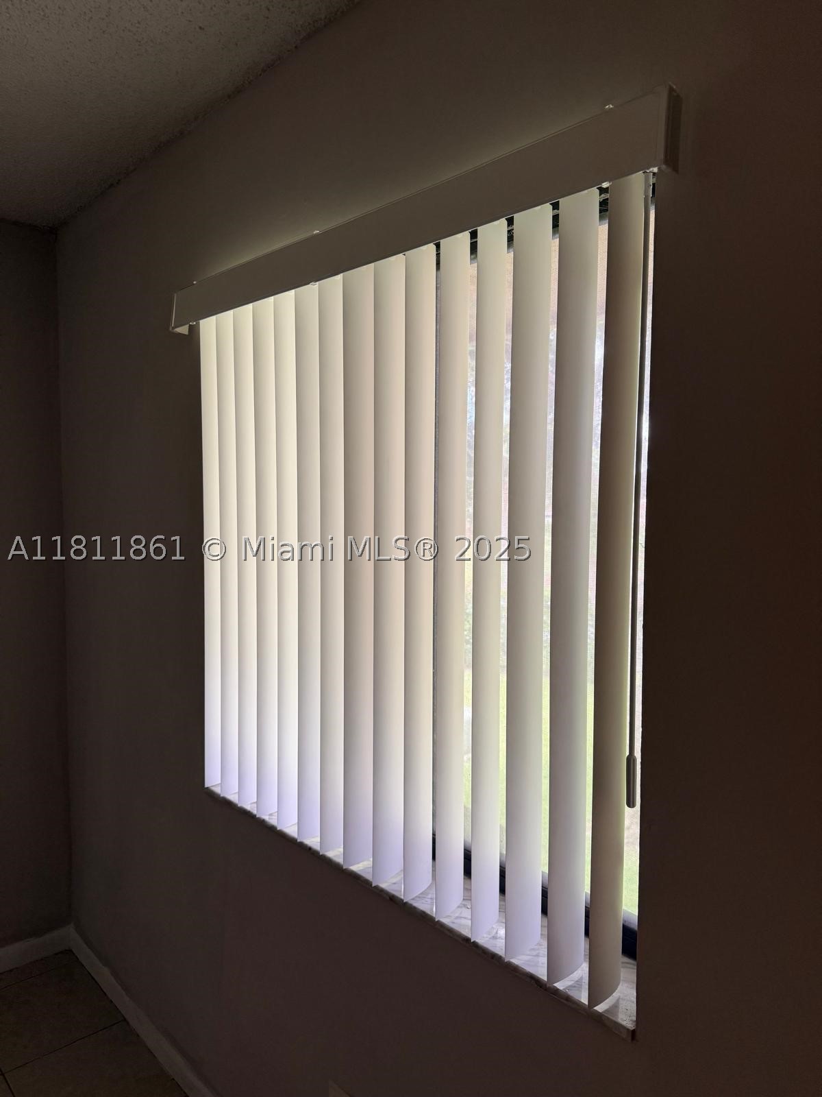 LAURELS AT SHERWOOD CONDO - Residential