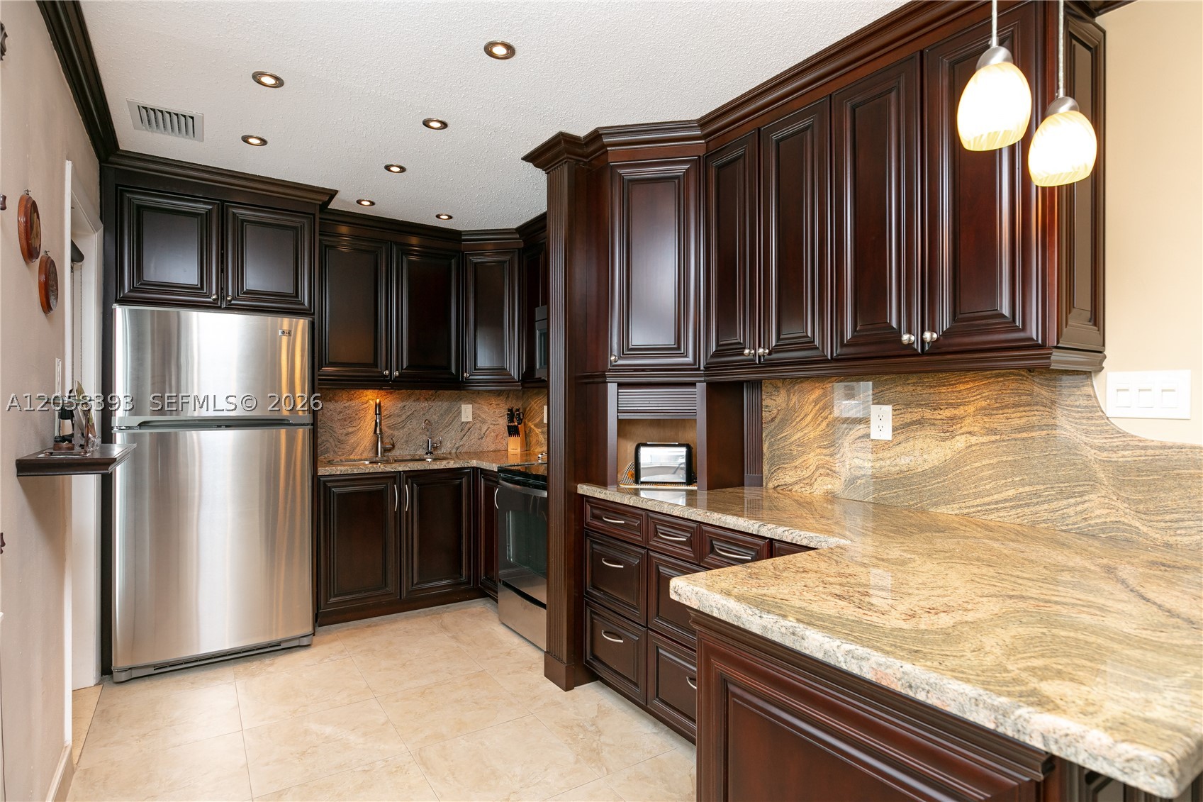 AMBASSADOR SOUTH CO-OP - Residential