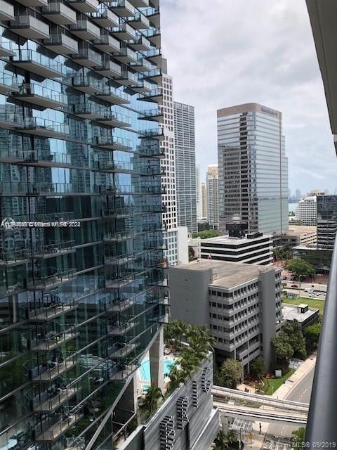 801 SMA RESIDENCES CONDO - Residential Lease