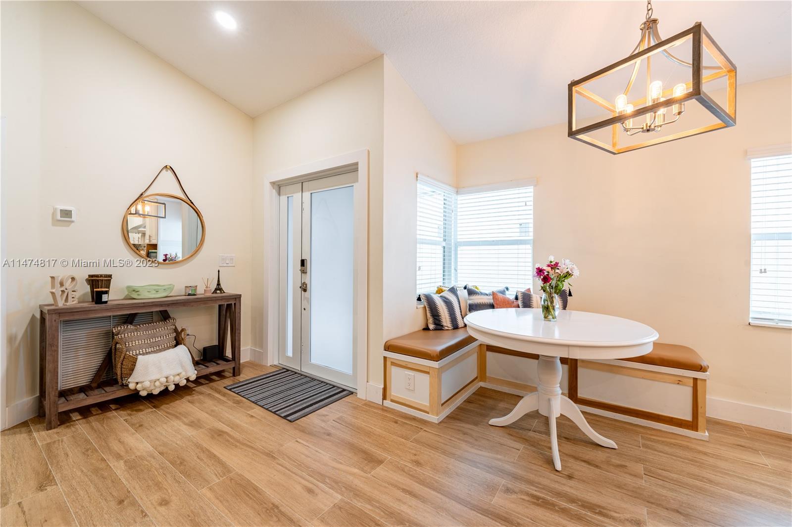 SAWGRASS ESTATES - Residential Lease