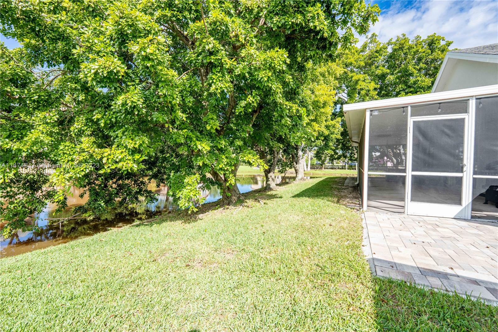 SAWGRASS ESTATES - Residential Lease