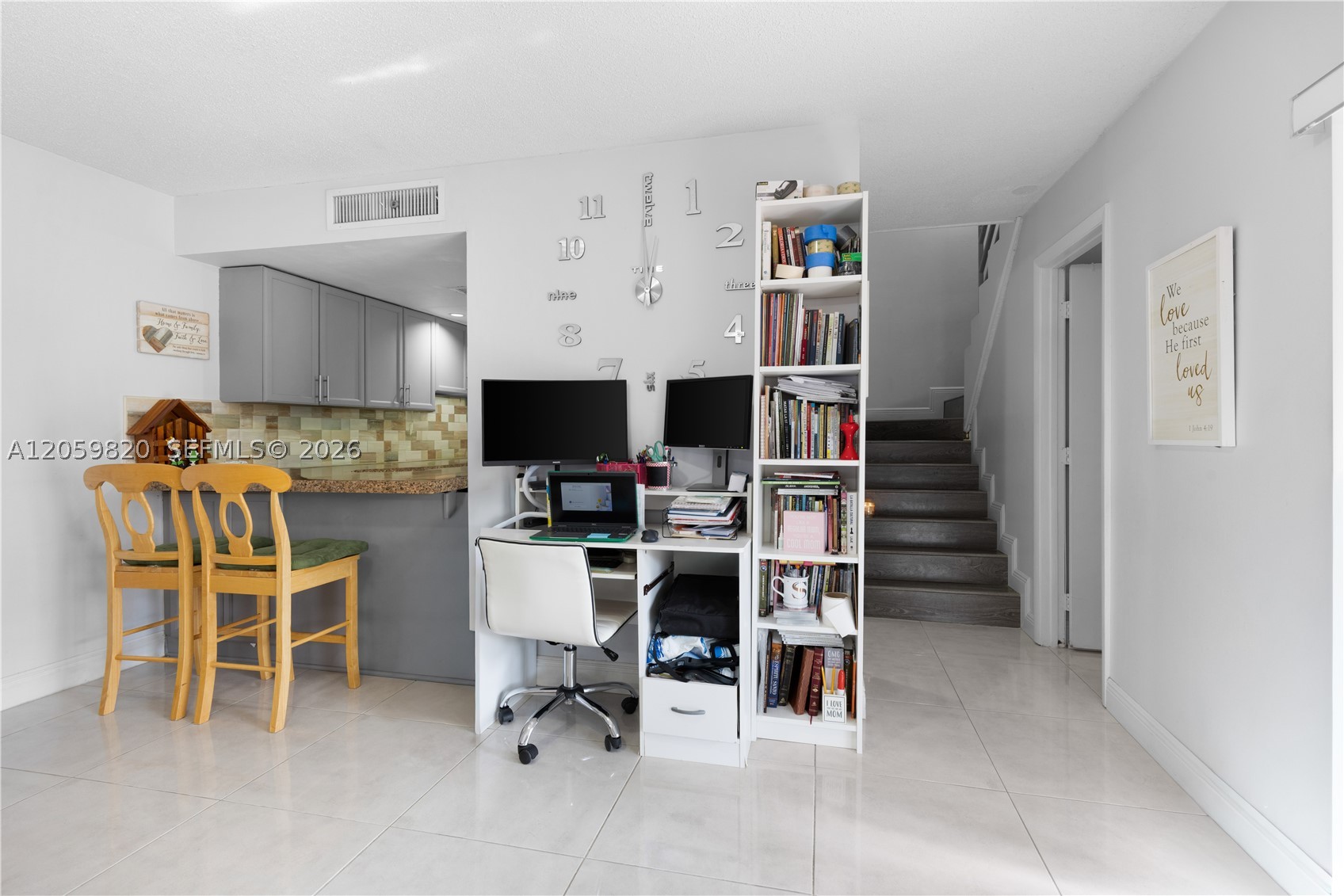 Kendall Center - Residential