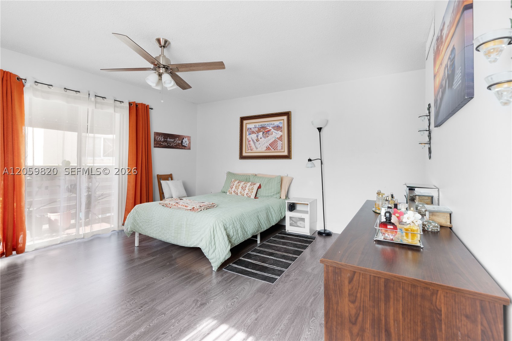 Kendall Center - Residential