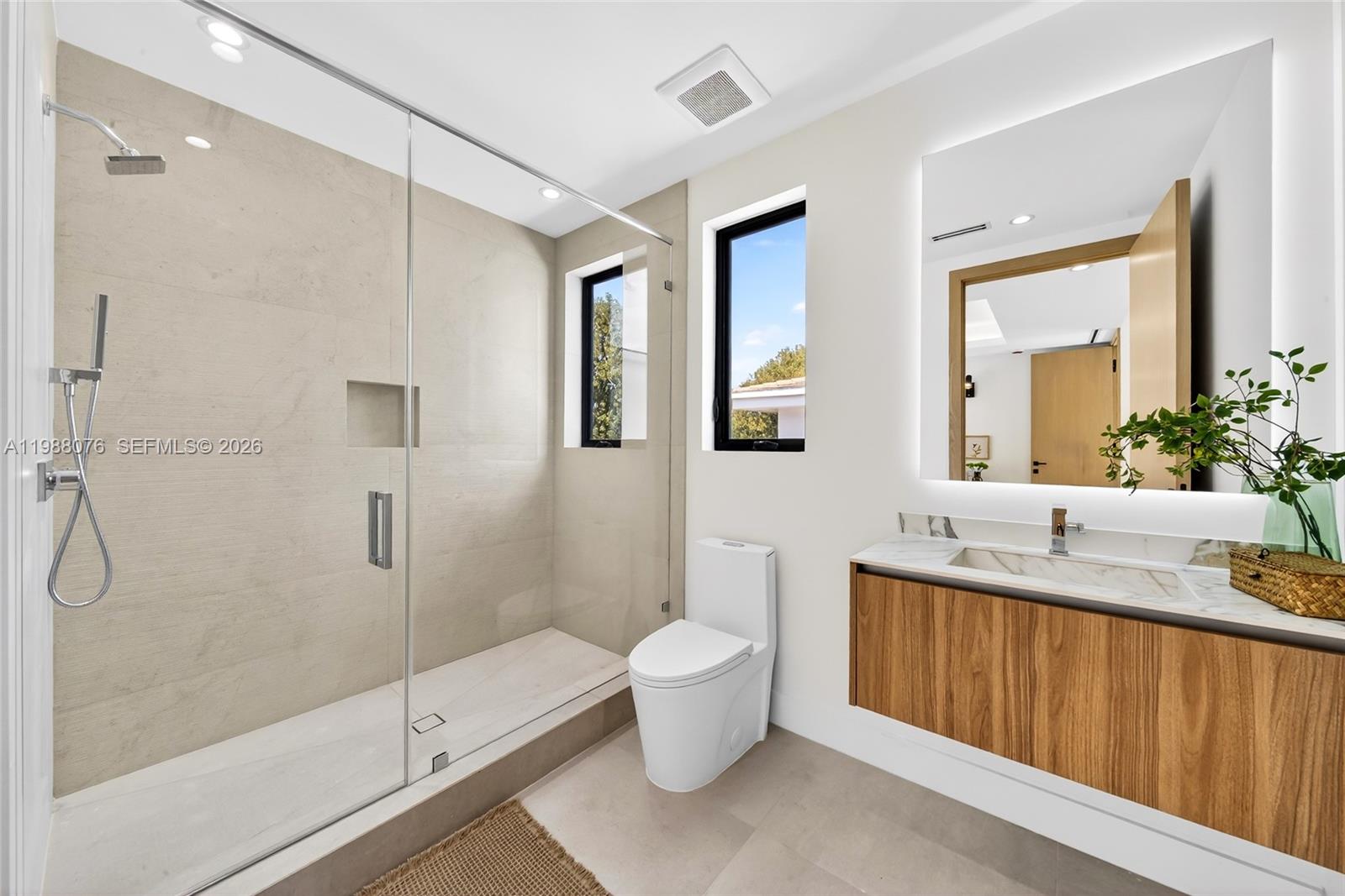 BRICKELL ESTATES - Residential