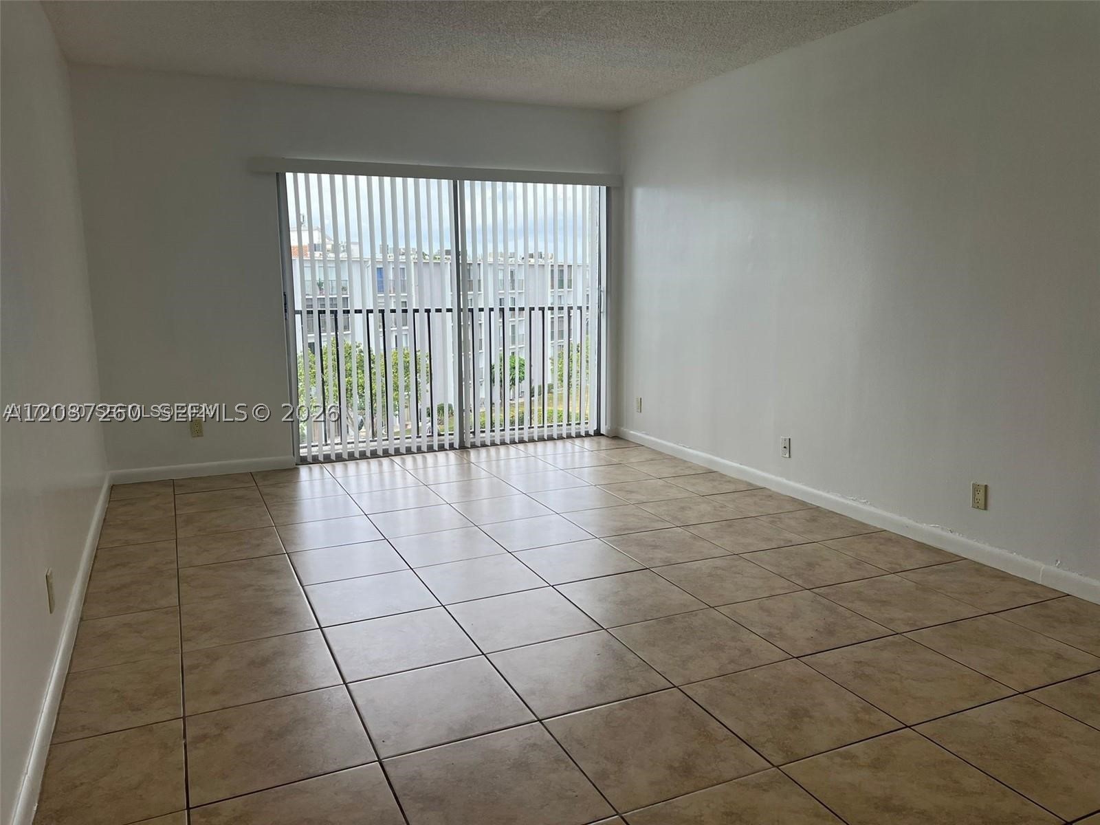 Welcome Home To This Perfectly Renovated 1 Bedroom 1 Bathroom Condo Conveniently Located In The Heart Of Miramar.. Gated community with security with plenty of amenities: reserved parking, community pool, security guard, and much more. . The Entire Unit Was Renovated In November 2024