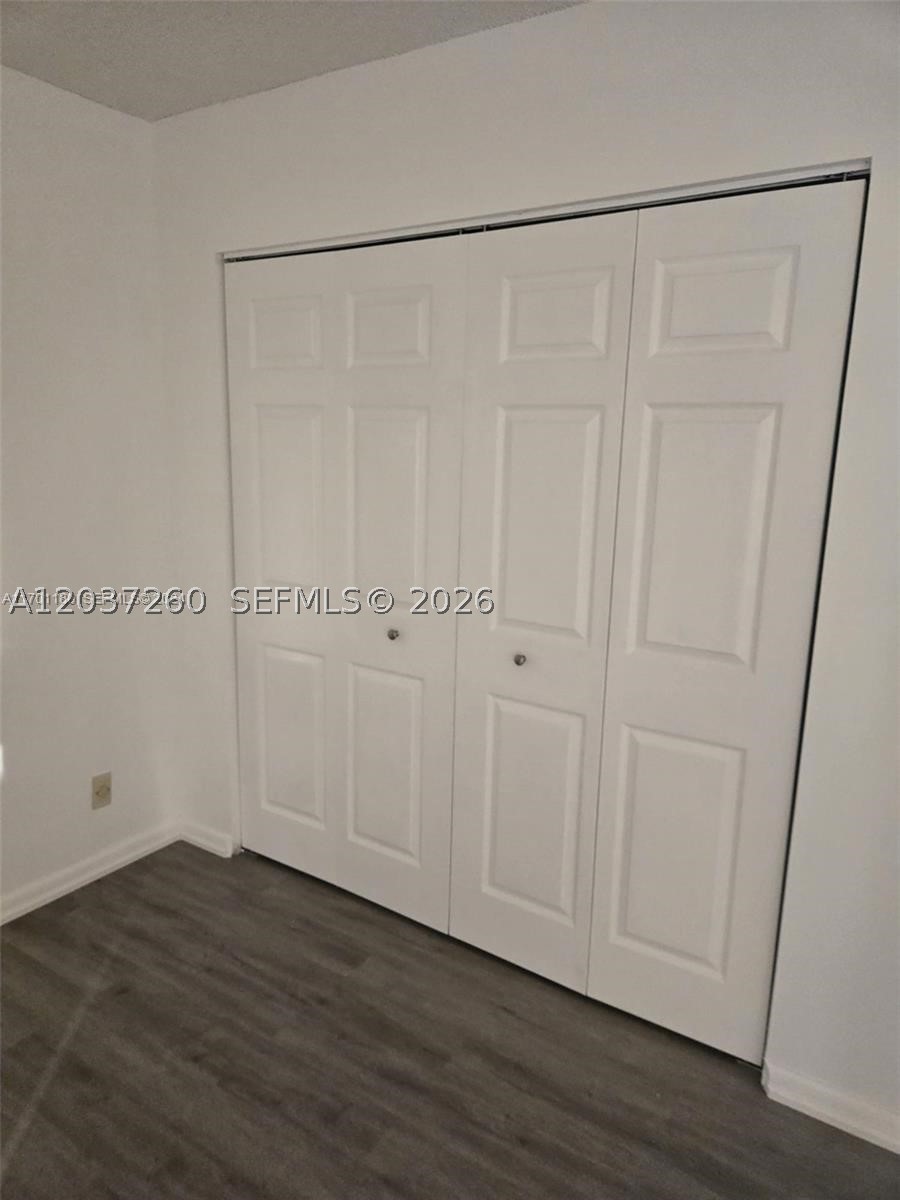 LAKESHORE AT UNIVERSITY P - Residential Lease